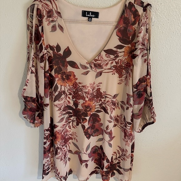 Shifting Dears Beige Floral Print Dress - Picture 6 of 11
